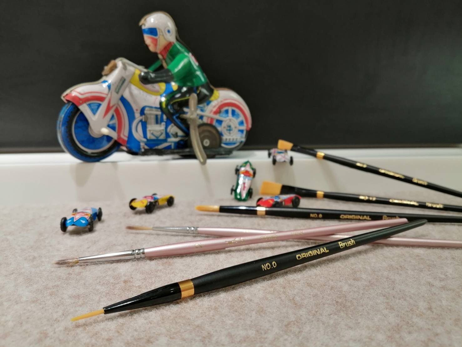 様々な場所で活躍する熊野筆。